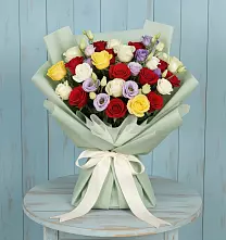 Букет цветов из:  Розы в Мокрое