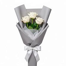 Букет 3 белые розы в Мокрое