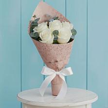 Букет цветов из:  Розы в Мокрое