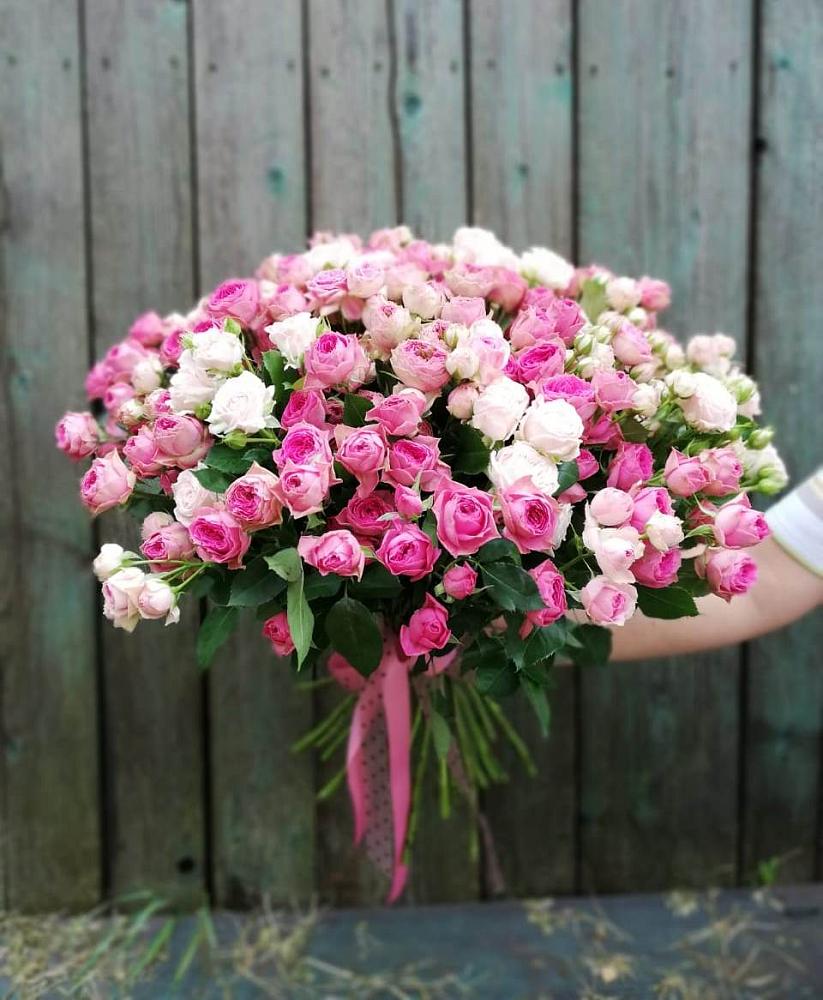 Букет Розовые кустовые розы Натали и Лав Лидия в Мокрое