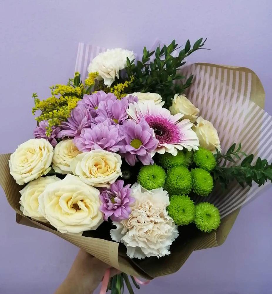 Букет цветов из: Хризантемы, Розы, Гвоздики и Герберы в Мокрое