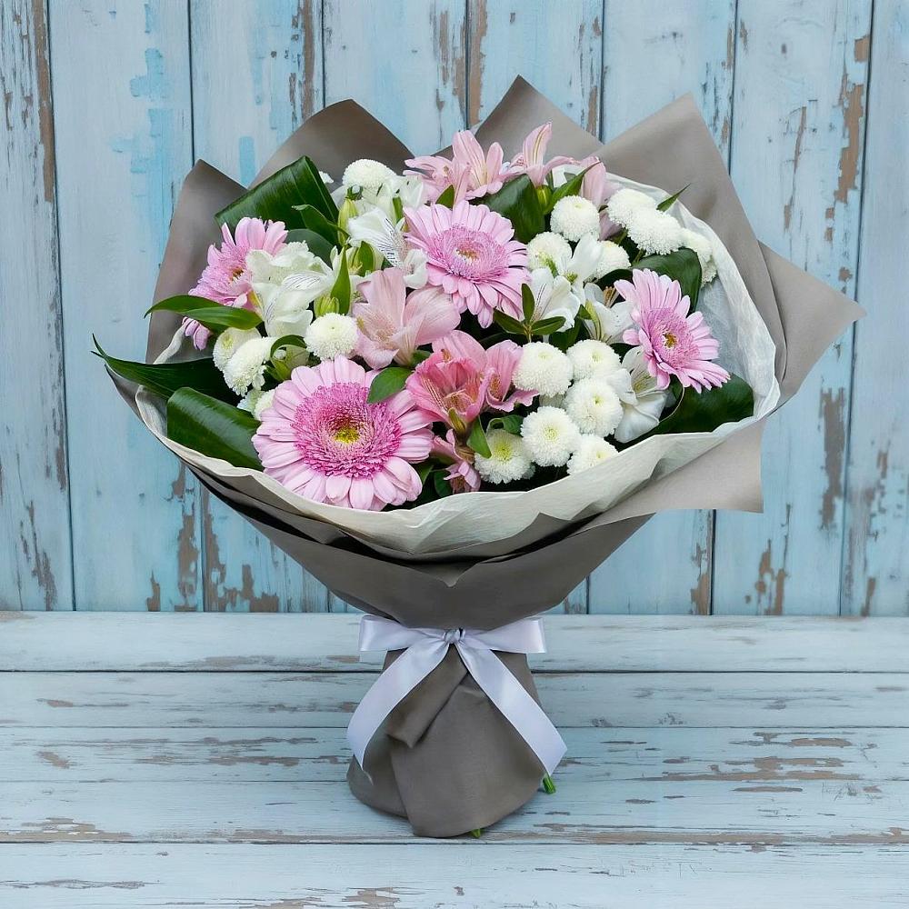 Букет цветов из: Герберы, Альстромерии и Хризантемы в Мокрое