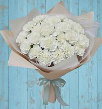 Букет цветов из:  Гвоздики в Мокрое