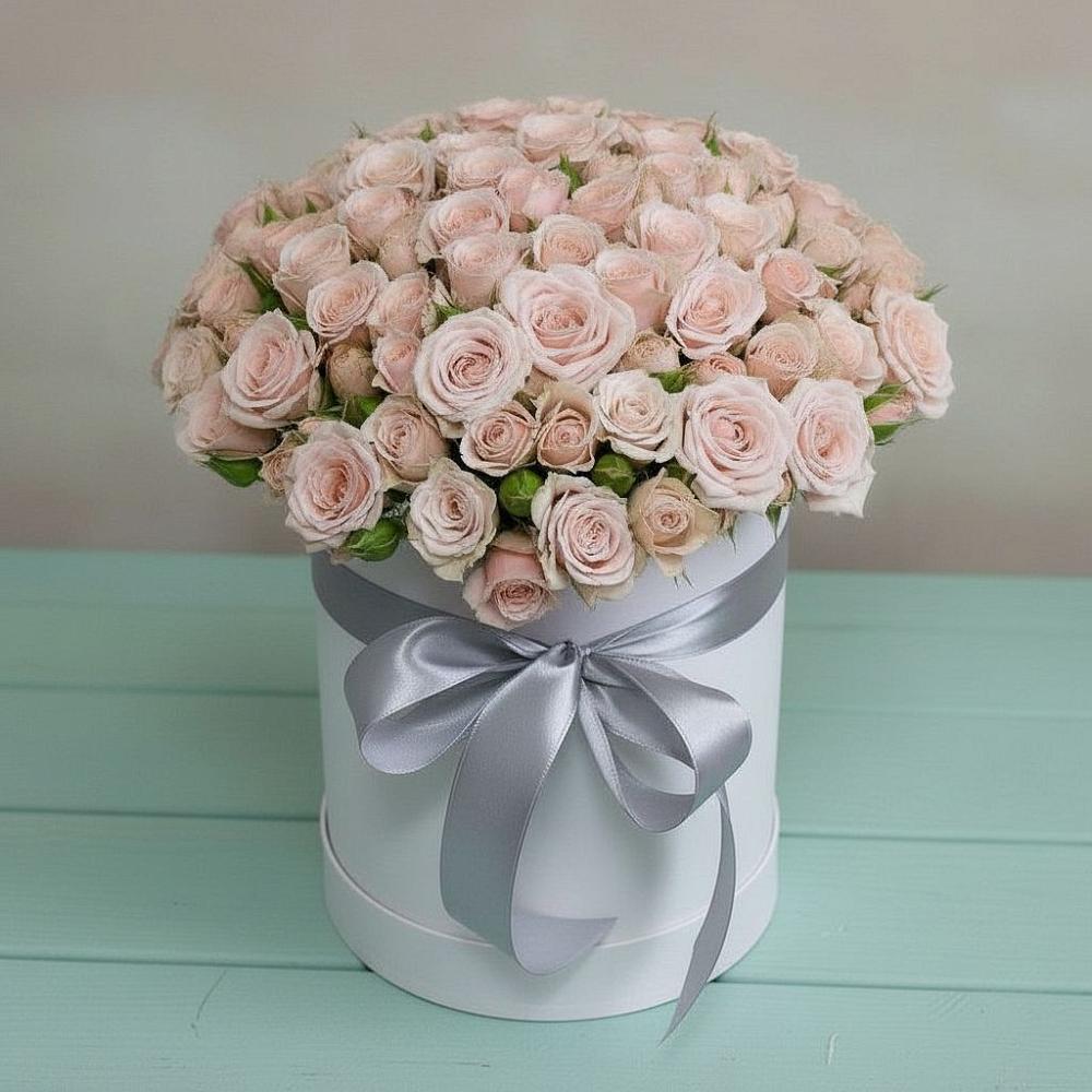 Цветочная композиция из Розы в шляпной коробке в Мокрое